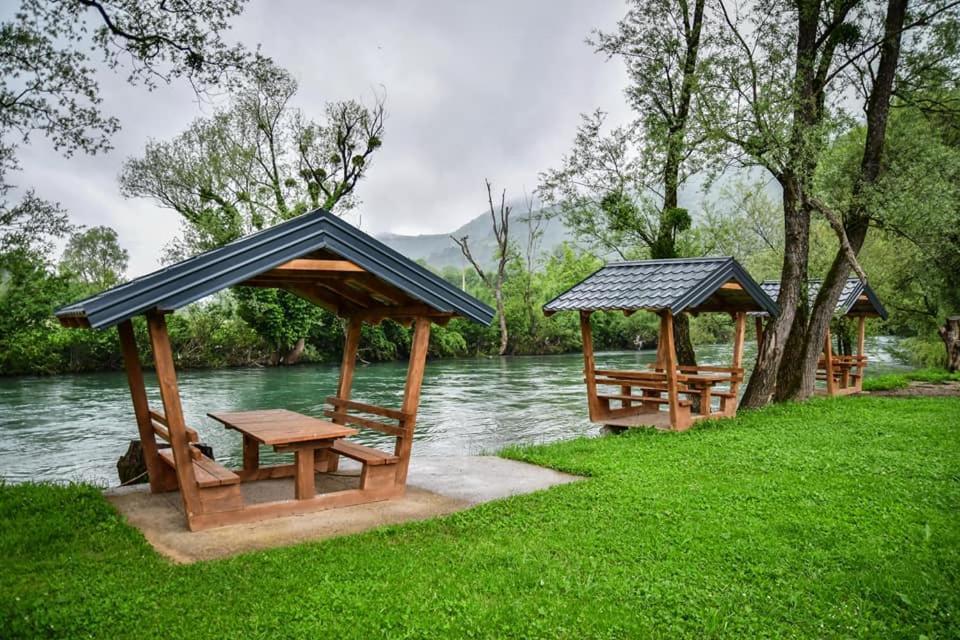 Bungalovi Kljuc Dış mekan fotoğraf
